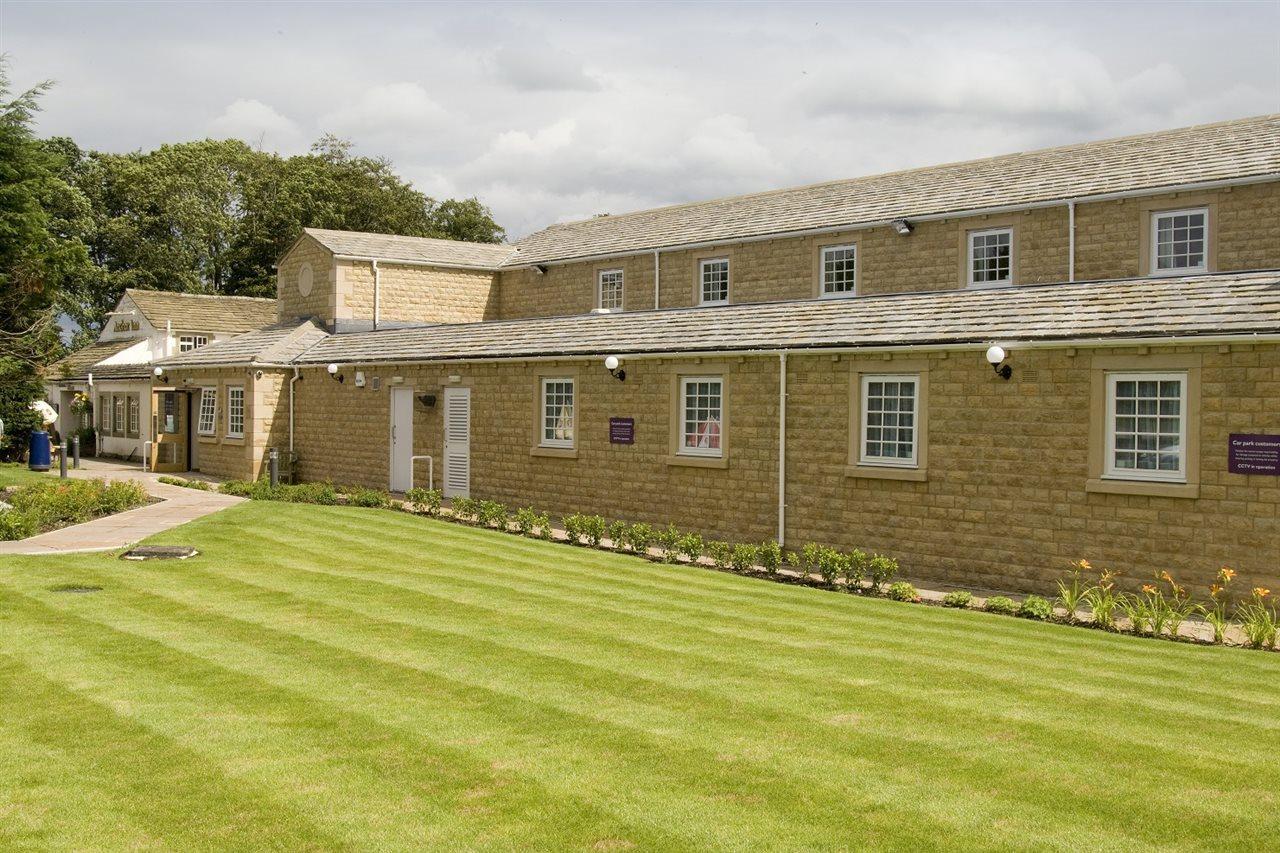 Premier Inn Skipton North Gargrave Exterior photo